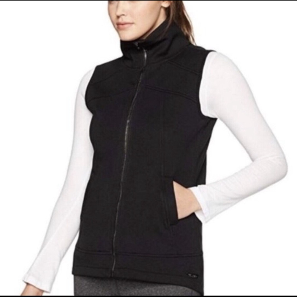 Betsy Johnson Black Performance Vest NWOT